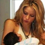 shakira4