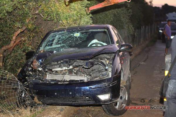 L'incidente stradale a San Leone, ferita Loredana Errore-4